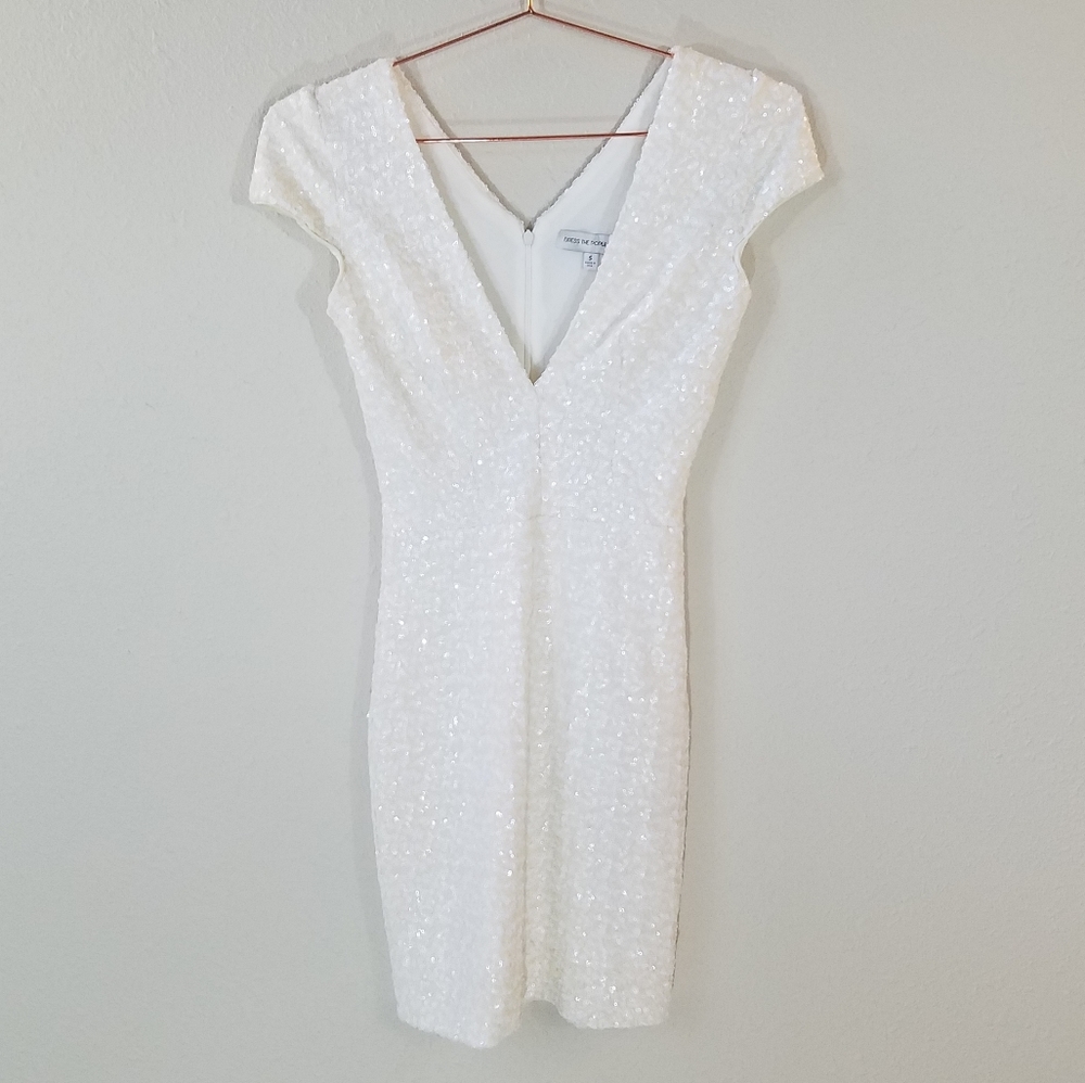 DRESS THE POPULATION Zoe Sequin Dress Size S
